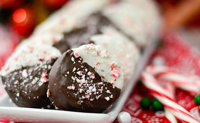 black-and-white-peppermint-brownies-feature