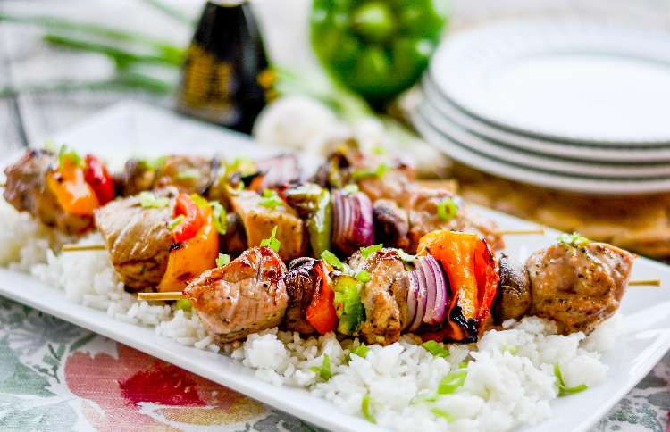 Grilled Garlic Pork Skewers