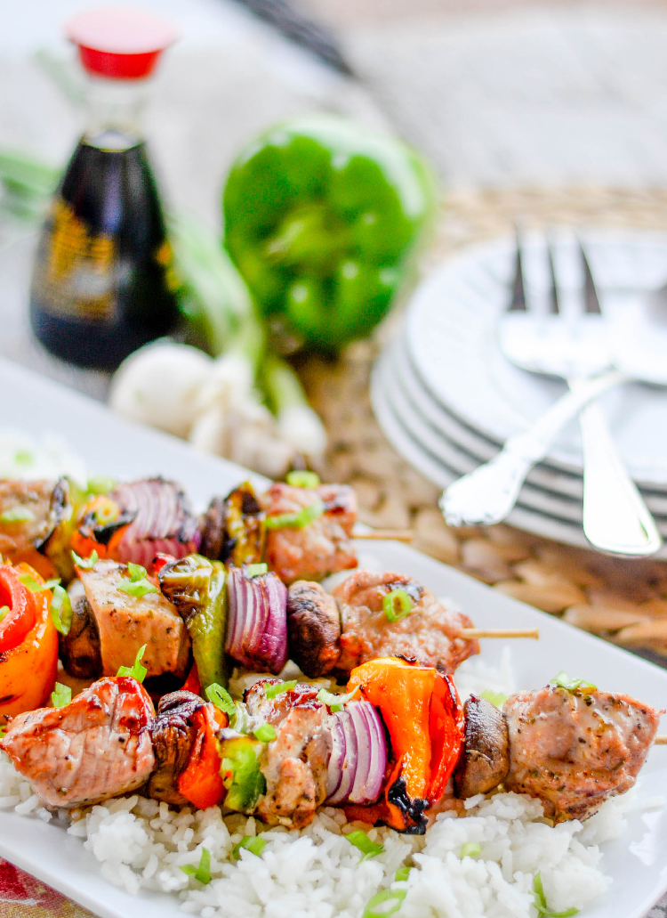 Grilled Garlic Pork Skewers